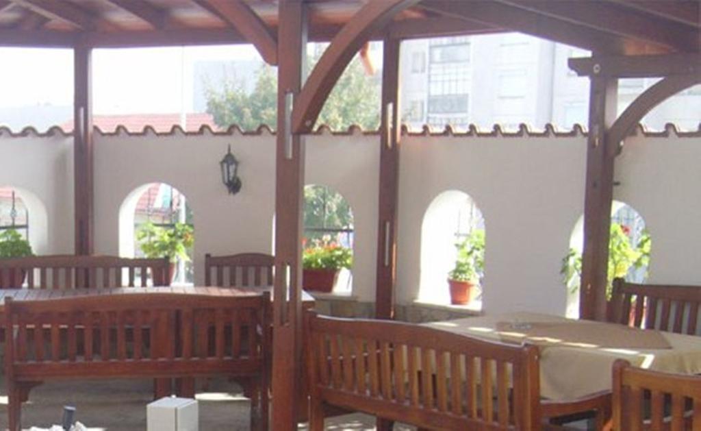 Family Hotel St. Constantine And Helena Ivaylovgrad Luaran gambar