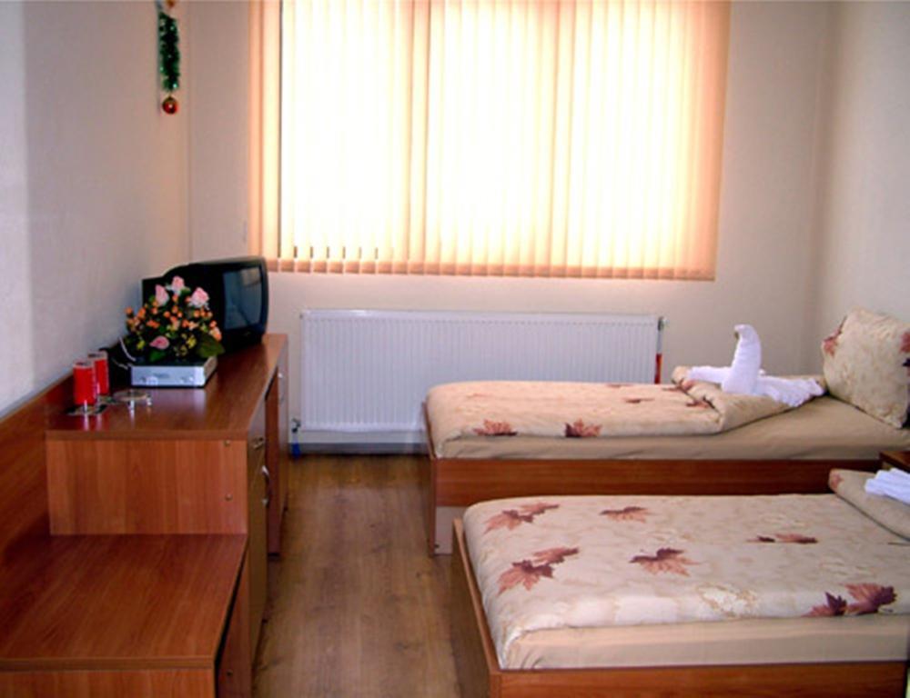 Family Hotel St. Constantine And Helena Ivaylovgrad Luaran gambar